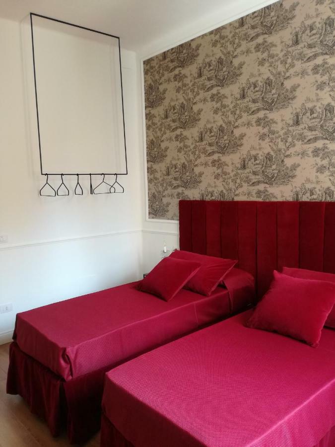 Bloom Rooms Foligno Extérieur photo