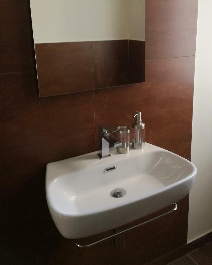 Bloom Rooms Foligno Extérieur photo