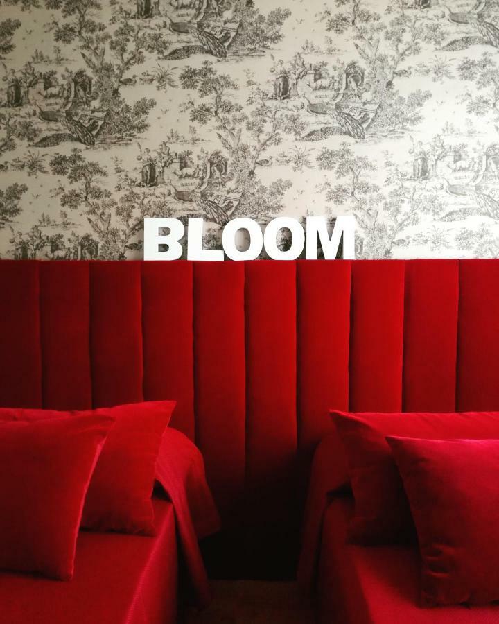 Bloom Rooms Foligno Extérieur photo